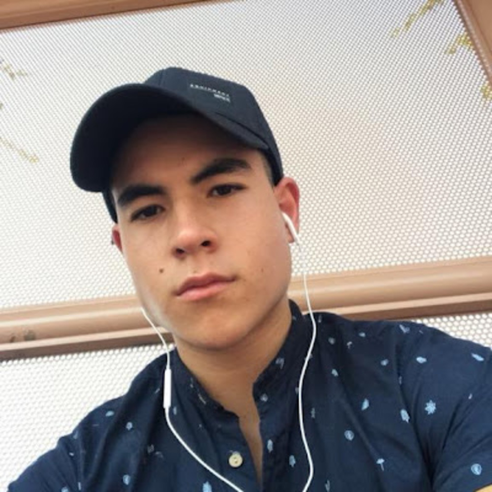 Meet your Posher, Javier